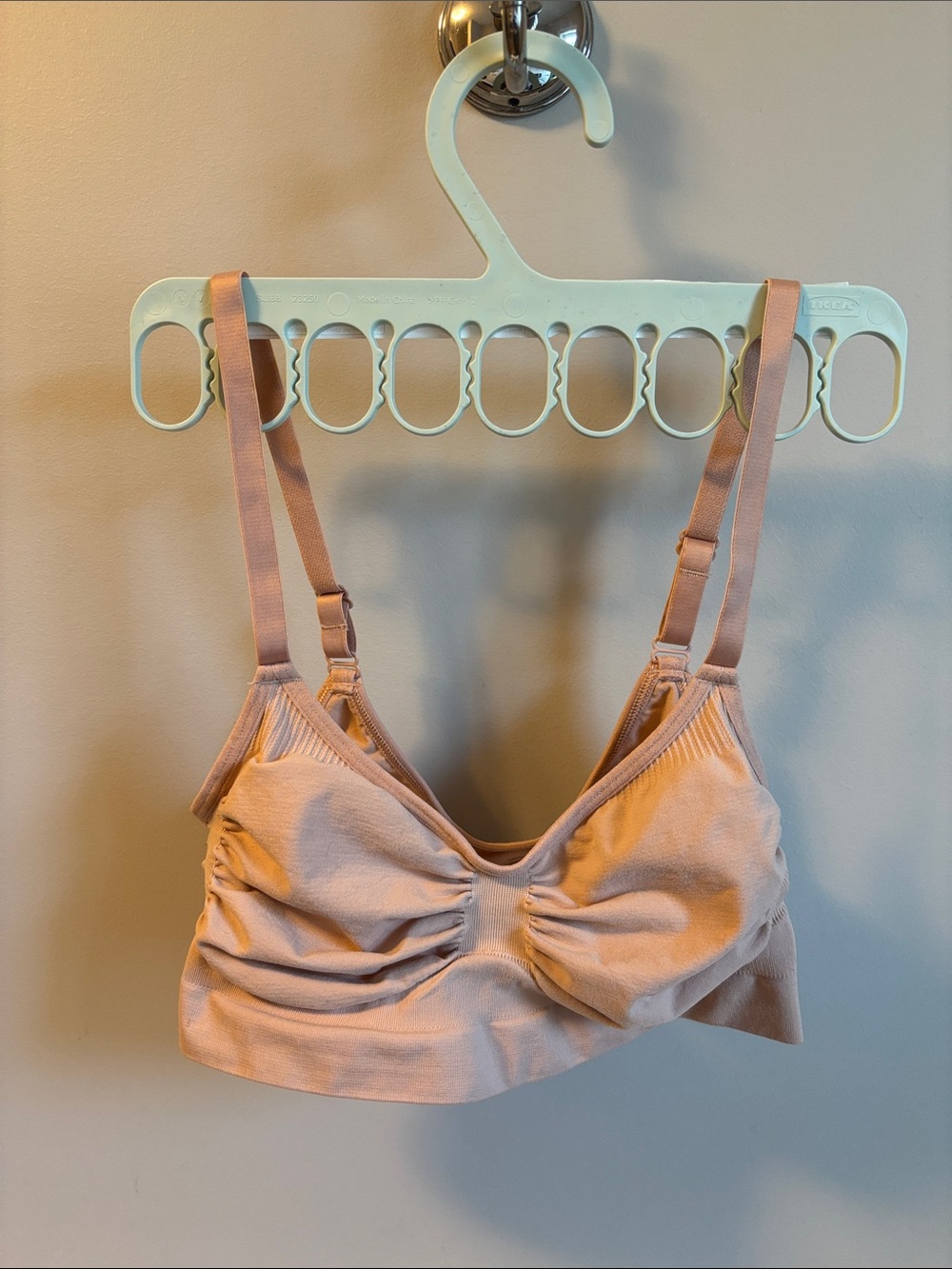 SKIMS Seamless Ruched Bralette in Peachy Nude